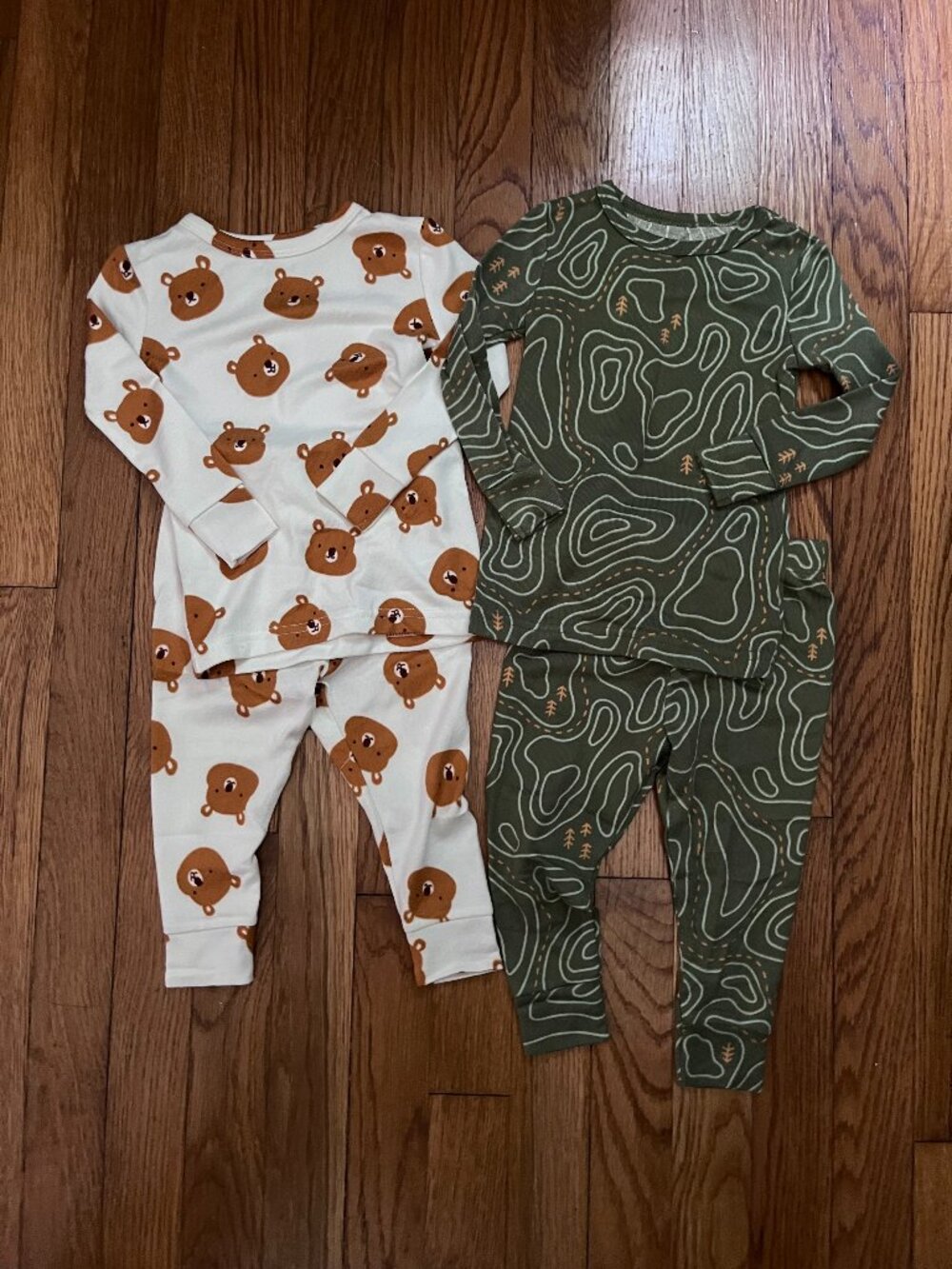 Cat & Jack Toddler Boys' Soft Brushed Tight Fit Pajama Set, 18M